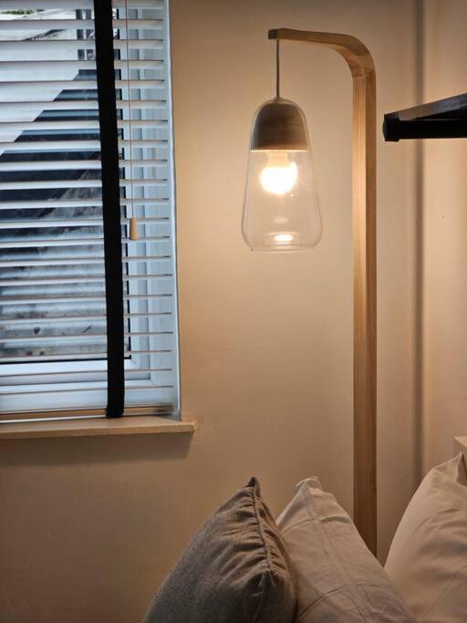 Peaceful And Elegant Appartement Londen Buitenkant foto